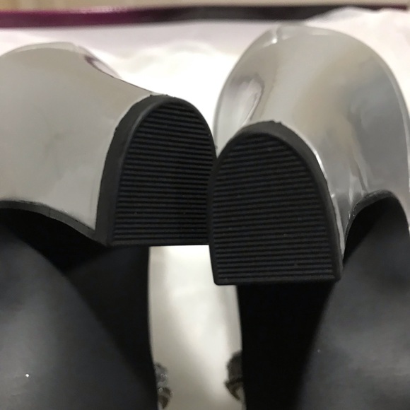 Silver Glitter heels - Picture 7 of 12